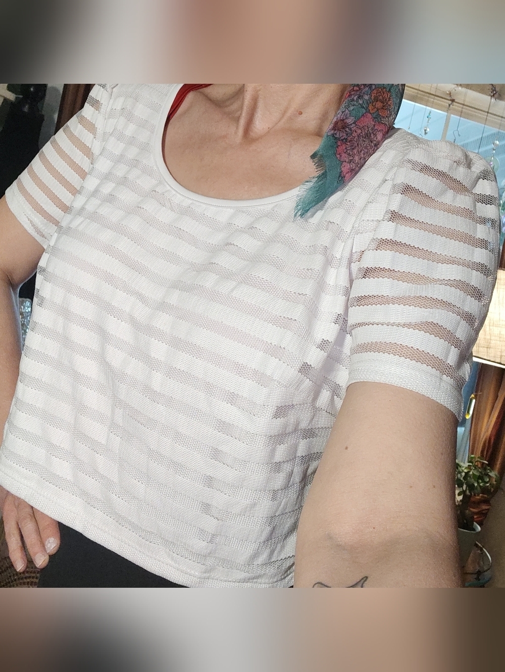 NWT bebe Sheer Stripe Cropped Top - White  Size Large - Picture 2 of 11
